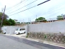 前面道路は幅広な道路です。入出庫の際もらくらくです。■多摩市桜ケ丘1　新築一戸建て■