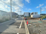低層地区の静かな街並み。建築工事も始まりました。2027年1月の完成を目指しています。■日野市東平山2　新築一戸建て■