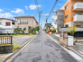前面道路は4mの幅広な道路です。入出庫の際もらくらくです。■府中市紅葉丘3　新築一戸建て■