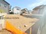 交通量の少ない前面道路ですので、小さなお子様がおられるご家庭でも安心してお住まいいただけます。（造成前の写真となります）
