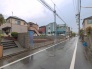 交通量の少ない前面道路ですので、小さなお子様がおられるご家庭でも安心してお住まいいただけます。
