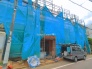 小学校まで徒歩約6分、中学校まで徒歩約10分でお子様が無理なく通える距離です。保育園や幼稚園も近くに多数あり、子育てファミリーには嬉しい環境です！