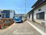 前面道路、幅員がございますので、駐車もスムーズに行えます！駐車が少し苦手なママさんでも安心ですね♪
