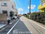 
前面道路、幅員がございますので、駐車もスムーズに行えます！駐車が少し苦手なママさんでも安心ですね♪