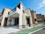小学校まで徒歩約10分、中学校まで徒歩約1分でお子様が無理なく通える距離です。保育園や幼稚園も近くに多数あり、子育てファミリーには嬉しい環境です！
