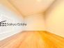 【施工例】収納力がアップする小屋裏収納付き。季節のものや、イベントでしか使わない使用頻度の低いものをしまっておくのに便利です。
