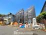 小学校まで徒歩約4分、中学校まで徒歩約2分でお子様が無理なく通える距離です。保育園や幼稚園も近くに多数あり、子育てファミリーには嬉しい環境です！

