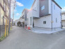 前面道路■国立市青柳１　新築一戸建て■