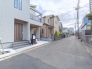 前面道路含む現地写真■調布市国領町1　新築一戸建て■
