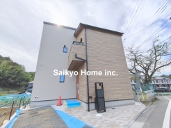 住みやすさと利便性を兼ね備えた立地。高い住宅性能を備えた安心で暮らしやすい住まいです。
■八王子市長沼町 新築一戸建■