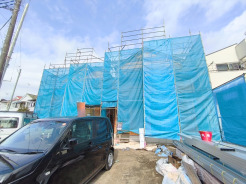 風通しや採光にも気を配った設計のお家は、快適な住環境をお約束します。
■昭島市宮沢町3 新築一戸建て■