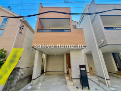 プライベートな時間も、ご家族とくつろぐ時間も充実している「ずっと住み続ける家」を実現した新築住宅です。
■府中市府中町3 新築一戸建て■