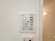 【浴室乾燥機】