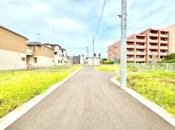 風通しや採光にも気を配った設計のお家は、快適な住環境をお約束します。■府中市白糸台1 売地■