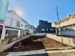 建物完成は2026年2月を予定しています■府中市分梅町1 新築一戸建■