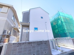 新しい暮らしが始まる、洗練された外観。利便性と自然が調和する住環境です!■小金井市貫井北町3 新築一戸建て■