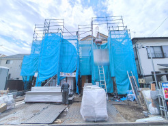 子育てにも嬉しい、緑豊かな自然が広がる閑静な住宅地、南向きの邸宅です。この機会に是非現地をご覧ください。■調布市飛田給2 新築一戸建て■