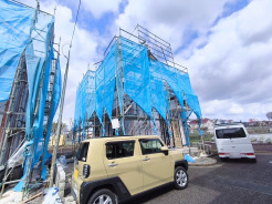 建物の基礎・構造といった目には見えにくい部分もしっかりこだわったお家です。安心して永くお住まいいただけます。
■立川市若葉町2 新築一戸建て■