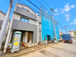 西府駅徒歩12分!住みやすさと利便性を兼ね備えた立地です■府中市西府町3 新築一戸建て■