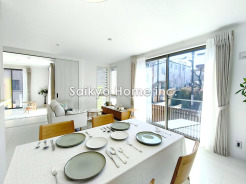 18帖ある開放感あるリビングが家族団らんのひとときを心地良く演出してくれます
■国立市中2 新築一戸建て■