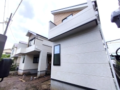 風通しや採光にも気を配った設計のお家は、快適な住環境をお約束します。
■国立市中1 新築一戸建て■