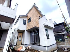 建物の基礎・構造といった目には見えにくい部分もしっかりこだわったお家です。安心して永くお住まいいただけます。
■国立市中1 新築一戸建て■