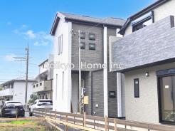 武蔵小金井駅まで徒歩10分!座って通勤できる始発駅!
■小金井市緑町5 新築一戸建て■