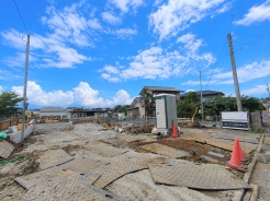 浄水器や浴室乾燥機など、毎日の生活を快適にする設備も充実しています。
■八王子市緑町 新築戸建て■