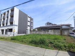 浄水器や浴室乾燥機など、毎日の生活を快適にする設備も充実しています。■昭島市緑町4 新築一戸建■
