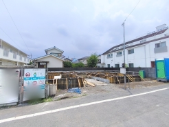 完成は2026年10月を予定しております。■小金井市東町4丁目 新築戸建て■