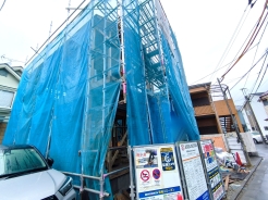 永くお住いになっても飽きの来ないシンプルなデザイン。快適な生活環境を重視した、細部までこだわりのある間取り・仕様です。
■調布市多摩川3 新築一戸建て■