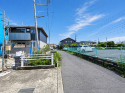 緑の潤いと開放感を感じられる静かで落ち着いた住環境です。
■日野市日野 新築一戸建て■