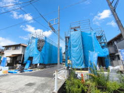 早くも最終2棟!こだわりの間取りと並列駐車2台可!日野バイパスにも近くカーライフも充実!■日野市日野 新築一戸建て■