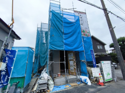 タッチレス水栓や浴室乾燥機など、毎日の生活を快適にする設備も充実しています。
■小金井市前原町4丁目 新築戸建て■