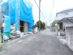 周辺は豊かな自然環境や子育てファミリーに便利な施設が魅力的!
■小金井市前原町4丁目 新築戸建て■