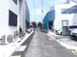 前面道路含む外観■国分寺市光町1 新築一戸建て■