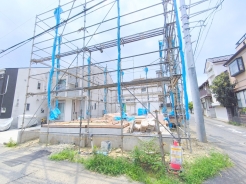 風通しや採光にも気を配った設計のお家は、快適な住環境をお約束します。
■小金井市東町1 新築一戸建て■