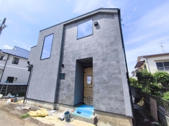 風通しや採光にも気を配った設計のお家は、快適な住環境をお約束します。■国分寺市並木町1丁目 新築戸建て■