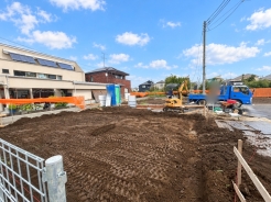 完成は2026年12月を予定しております。■立川市一番町6丁目 新築戸建て■