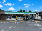 ファミリーマート立川四中前店