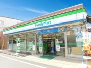 ファミリーマート 仙川駅西店