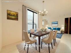 一日の中で多くの時間を過すことになるリビングダイニングだからこそ、いつも穏やかな空間であることが必然。爽やかな通風と採光を存分に感じる事が出来る空間です。