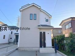 京王線・京王相模原線「調布」駅とJR中央線「三鷹」駅がバス便にて利用可能!バス停より停歩約5分です!