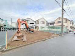 小学校まで徒歩約11分、中学校まで徒歩約4分でお子様が無理なく通える距離です。保育園や幼稚園も近くに多数あり、子育てファミリーには嬉しい環境です!