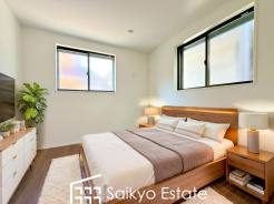 2面採光で明るく風通しも良好です!天気の良い日は是非窓を開けて空気の入れ替えをしてみるのはいかがでしょうか♪※家具類はCG加工しています。