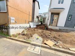 三鷹市新川1丁目