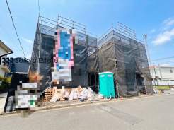 高層ビルの制振装置にも使われている粘弾性素材を使用した制振装置「SAFE365」を搭載!太陽光発電設備標準搭載!