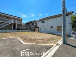 制震ダンパー「ミライエΣ」採用物件!「ミライエΣ」は住友ゴムの制震ユニットです。耐震+制震+家の資産価値を守ってくれます!90年間メンテナンスフリーです!
