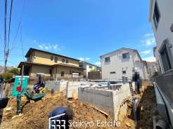 ZEH水準の省エネ住宅!15帖以上の広々LDKに収納付きの居室が3部屋!防犯カメラなど設備も充実!