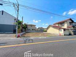 LDK広々19帖以上!収納付きの洋室が4部屋!A号棟はパントリー付き!B号棟はWIC完備!システムキッチンには家事の負担を軽減してくれる食洗機付き♪